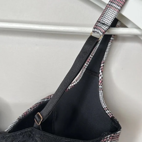 Victoria’s Secret Longline Plaid Bra - Picture 12 of 12